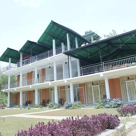 Sigiriya Rock Hide Hotel Ngoại thất bức ảnh