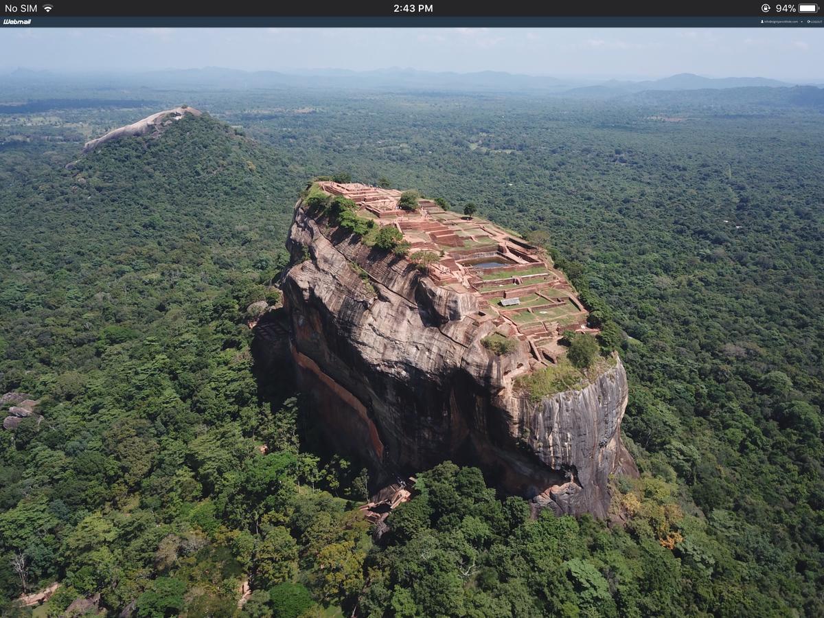 Sigiriya Rock Hide Hotel Ngoại thất bức ảnh