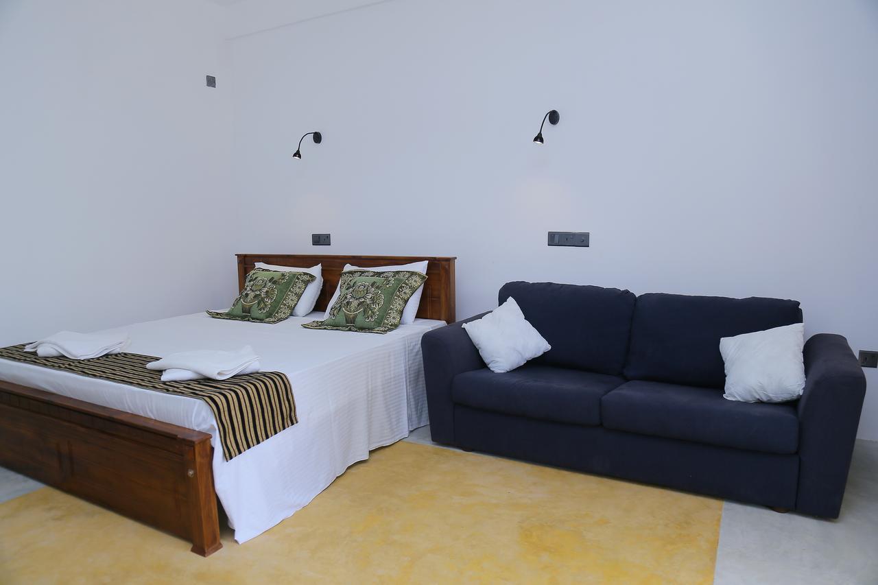 Sigiriya Rock Hide Hotel Ngoại thất bức ảnh