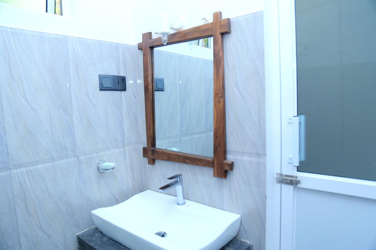 Sigiriya Rock Hide Hotel Ngoại thất bức ảnh