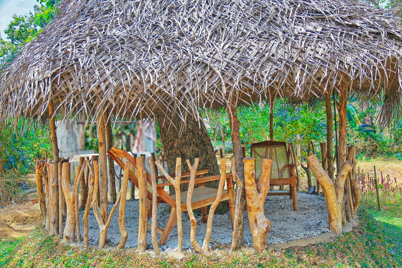 Sigiriya Rock Hide Hotel Ngoại thất bức ảnh