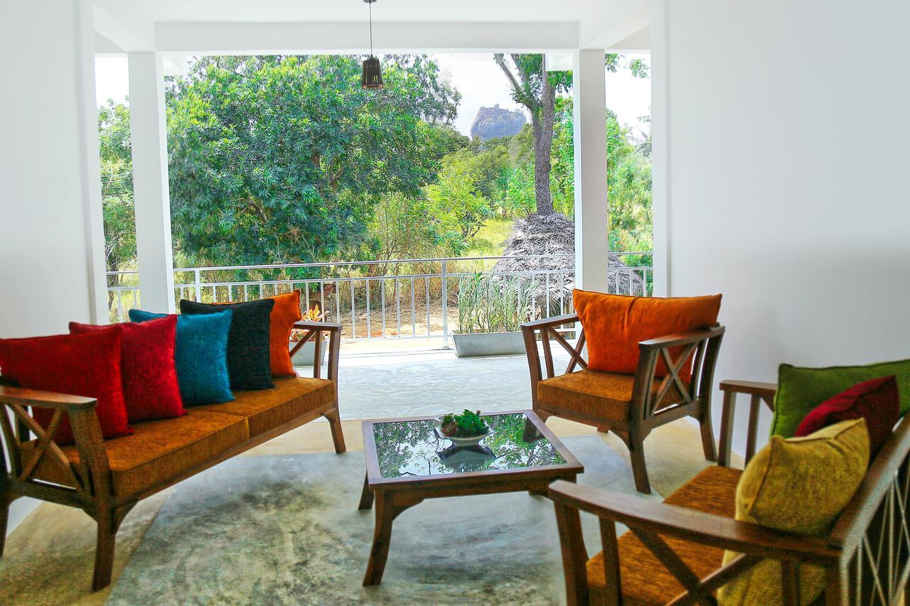 Sigiriya Rock Hide Hotel Ngoại thất bức ảnh